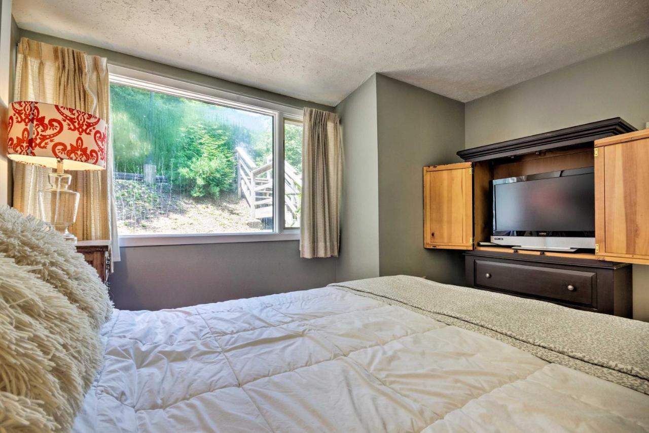 Condo With Furnished Deck - Walk To Sugar Mountain! Εξωτερικό φωτογραφία